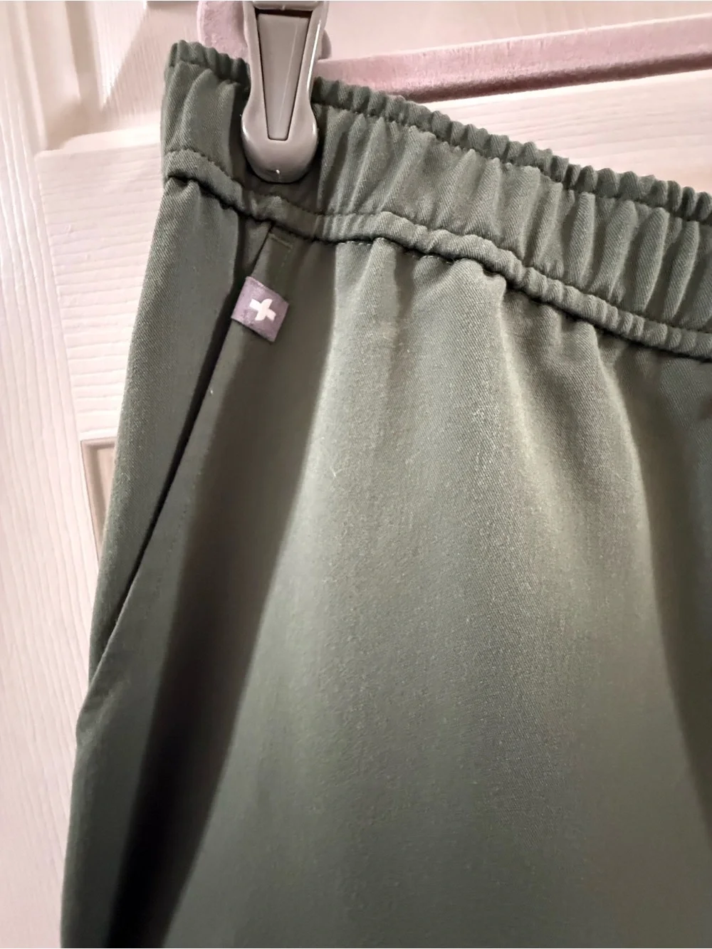FIGS Men’s Tansen Jogger Scrub Pants Olive Green Stretch Technical Collection 3X